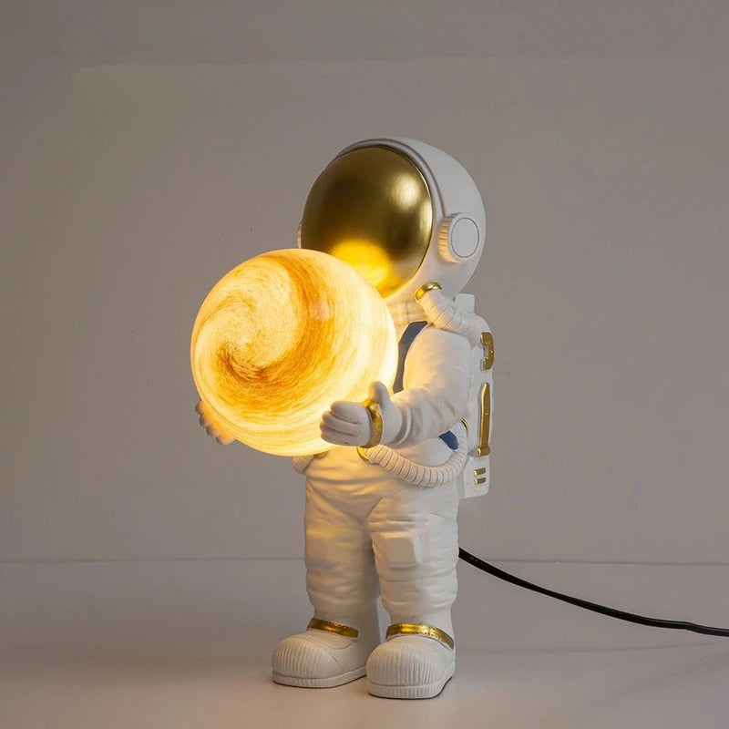 Astronaut Table Lamp Creative Astronaut LED Children's Room Bedroom Bedside Living Room Moon Wall Lamp Boy Planet Night Lamp