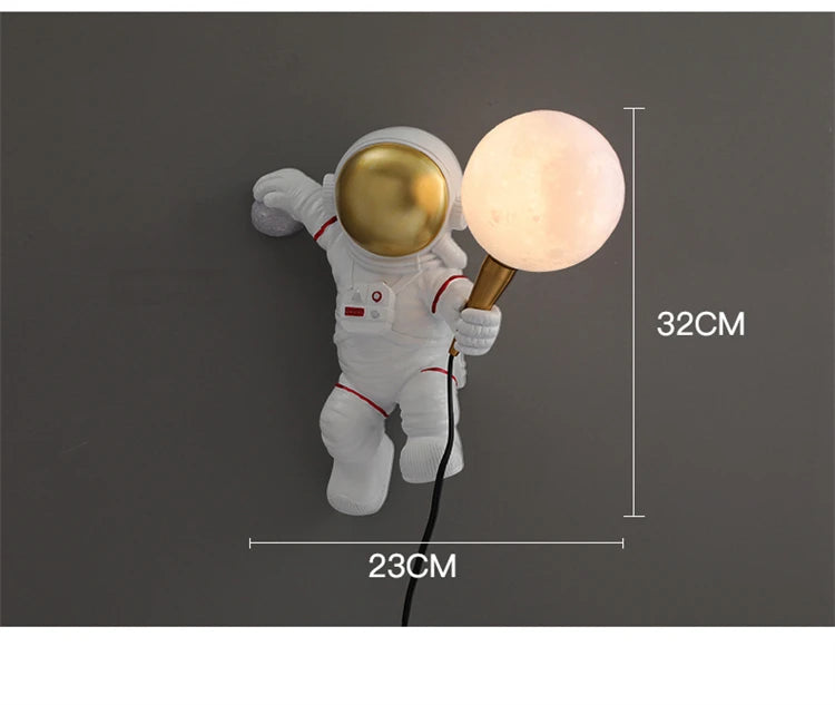Astronaut Table Lamp Creative Astronaut LED Children's Room Bedroom Bedside Living Room Moon Wall Lamp Boy Planet Night Lamp