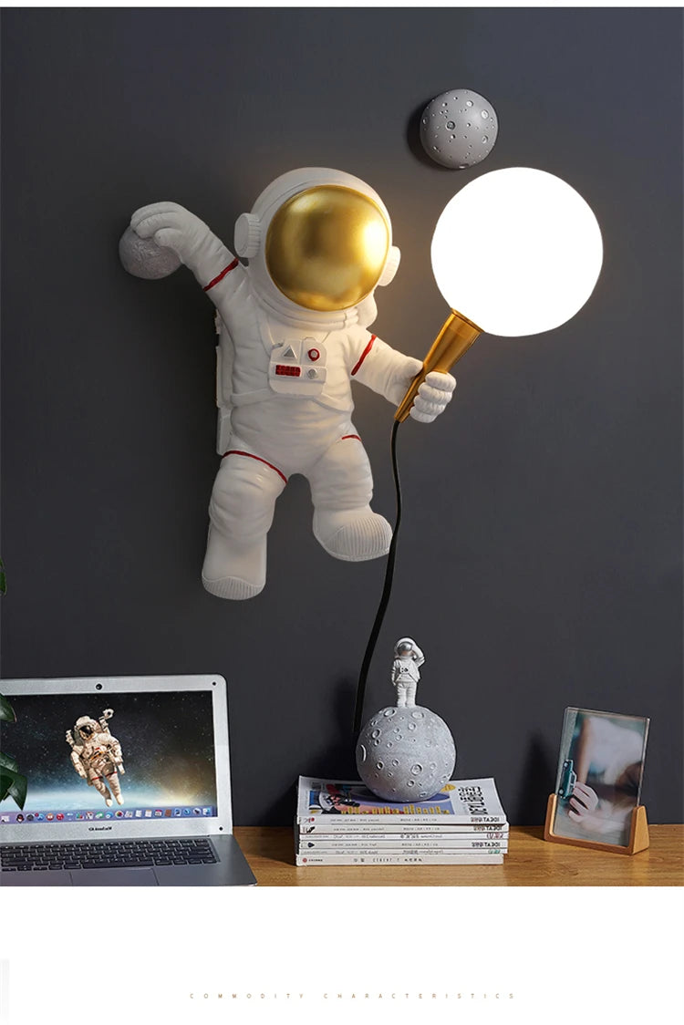 Astronaut Table Lamp Creative Astronaut LED Children's Room Bedroom Bedside Living Room Moon Wall Lamp Boy Planet Night Lamp