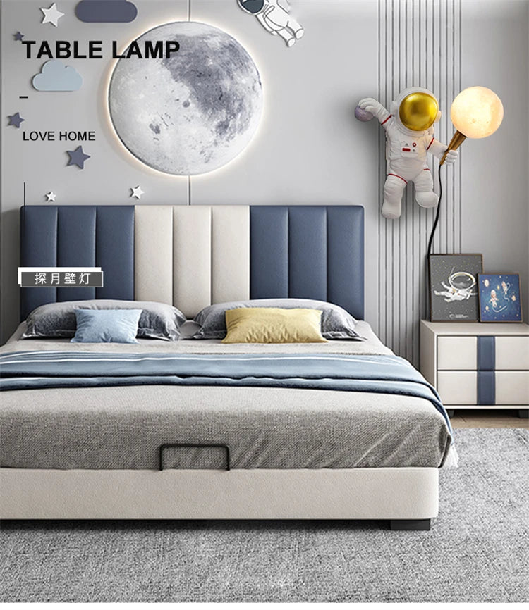 Astronaut Table Lamp Creative Astronaut LED Children's Room Bedroom Bedside Living Room Moon Wall Lamp Boy Planet Night Lamp