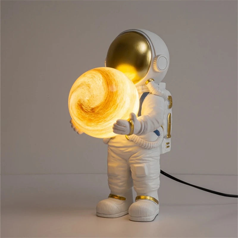 Astronaut Table Lamp Creative Astronaut LED Children's Room Bedroom Bedside Living Room Moon Wall Lamp Boy Planet Night Lamp