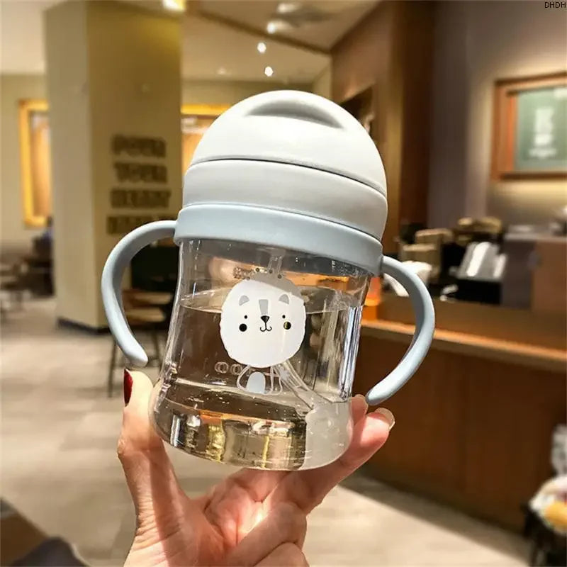 Cartoon Pattern Outdoor Child Drinking Bottle with Straw Baby Feeding Cup Training Portable Handle Water Bottle Watercup