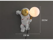 Astronaut Table Lamp Creative Astronaut LED Children's Room Bedroom Bedside Living Room Moon Wall Lamp Boy Planet Night Lamp