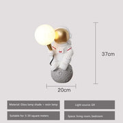 Personality Simple Creative Astronaut Lamp Boy Birthday Gift Bedroom Bedside Decoration Moon Lamp
