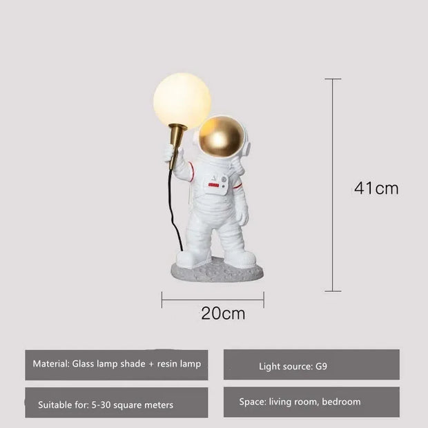 Personality Simple Creative Astronaut Lamp Boy Birthday Gift Bedroom Bedside Decoration Moon Lamp